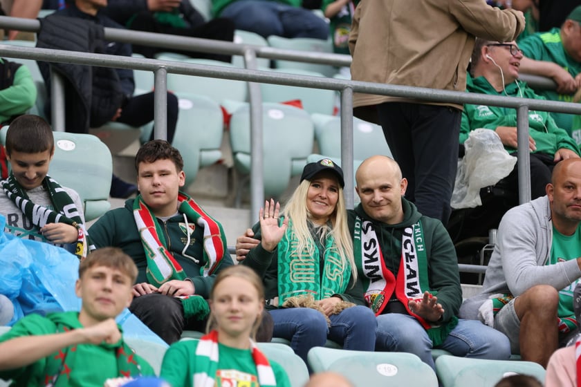 Śląsk Wrocław - Radomiak Radom. Zdjęcia kibiców oraz z meczu.