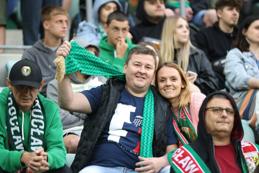 Śląsk Wrocław - Radomiak Radom. Zdjęcia kibiców oraz z meczu.