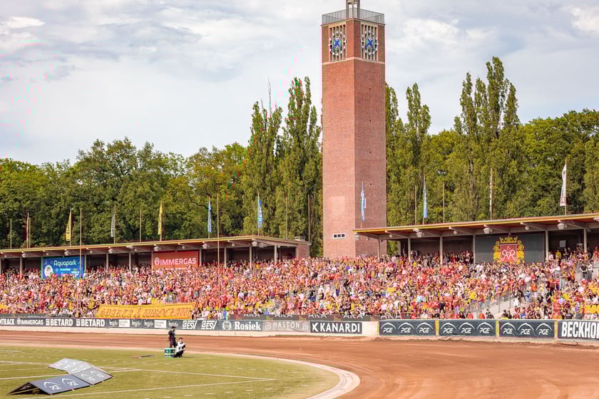 Kibice na meczu Sparta Wrocław - Stal Gorzów Wielkopolski 26 maja na Olimpijskim