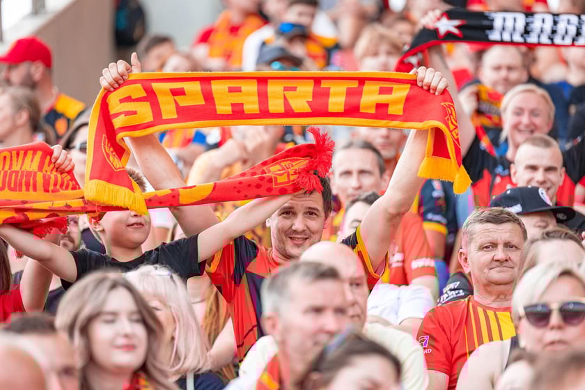 Kibice na meczu Sparta Wrocław - Stal Gorzów Wielkopolski 26 maja na Olimpijskim