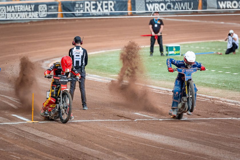 Kibice na meczu Sparta Wrocław - Stal Gorzów Wielkopolski 26 maja na Olimpijskim