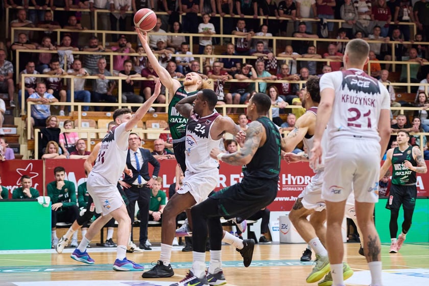 Mecz Spójnia Stargard - Śląsk Wrocław. Mecz nr 1