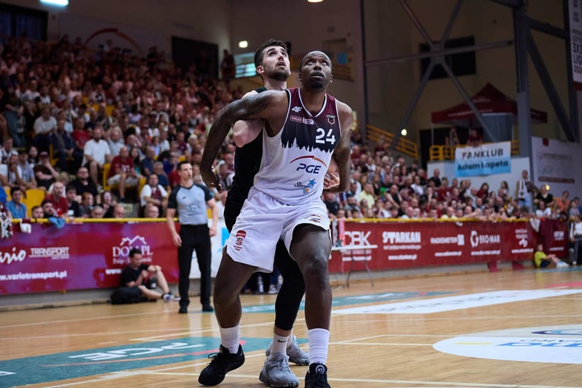 Mecz Spójnia Stargard - Śląsk Wrocław. Mecz nr 1