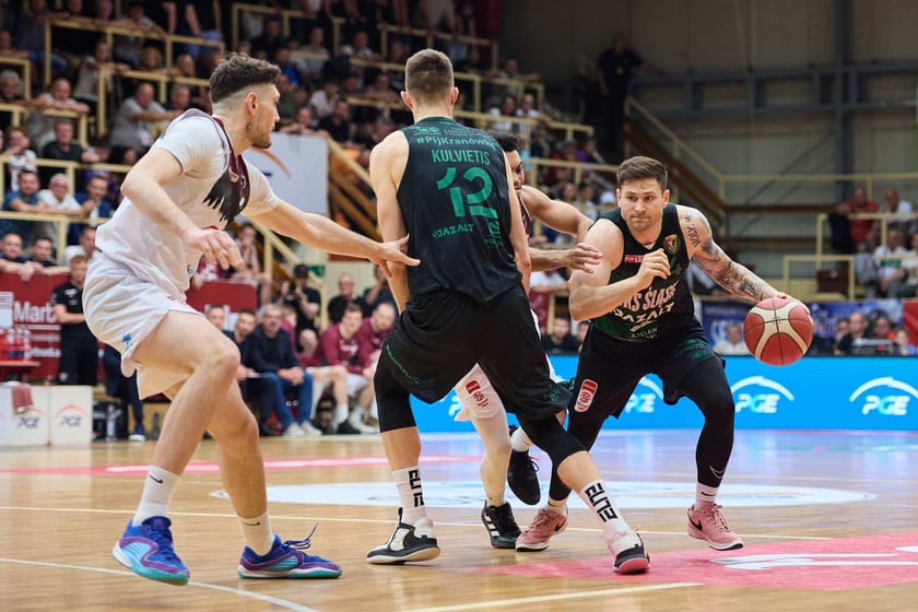 Mecz Spójnia Stargard - Śląsk Wrocław. Mecz nr 1