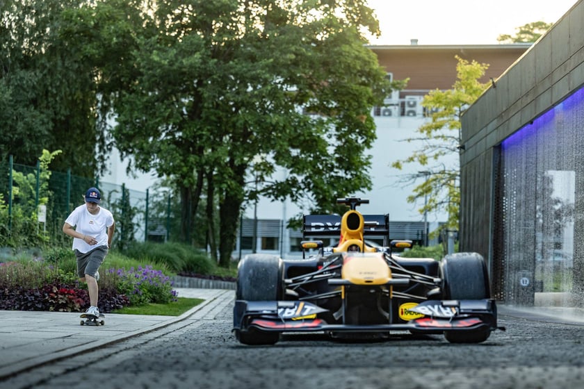 Bolid F1 Red Bulla we Wrocławiu