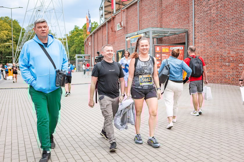 10. PKO Nocny Wrocław Półmaraton – zobaczcie zdjęcia uczestników tuż przed startem