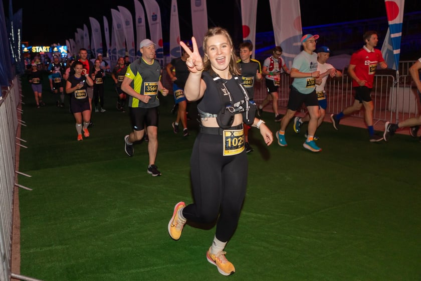 10. PKO Nocny Wrocław Półmaraton. Zdjęcia zawodników