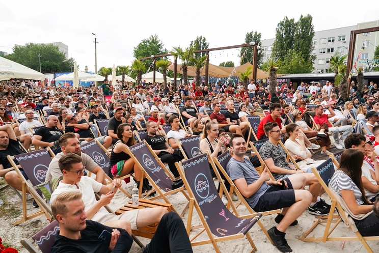 Strefa Kibica w Beach Barze Port Węglowy