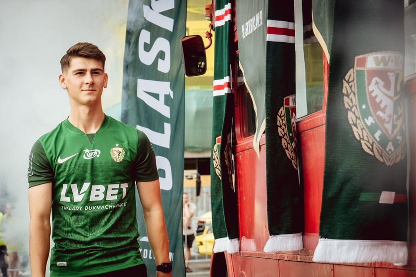 Oficjalna prezentacja pierwszego zespołu Śląska Wrocław. Plac Wolności we Wrocławiu