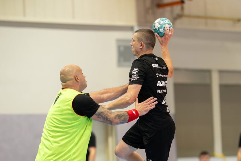 Piłkarze ręczni na treningu przed sezonem 2024/2025