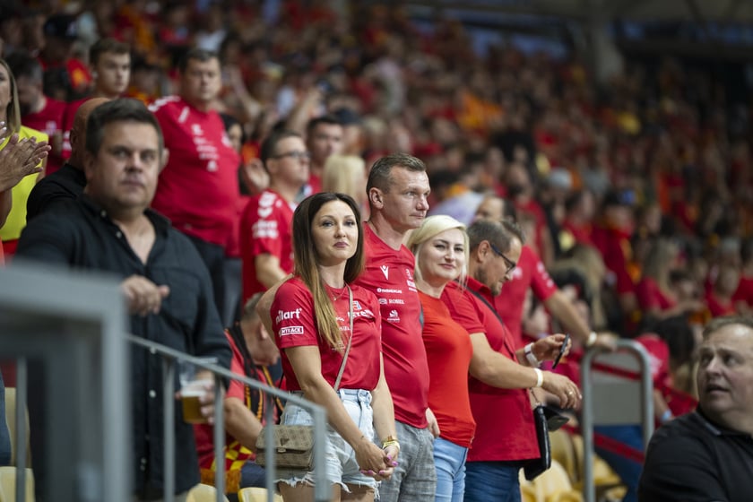 Kibice podczas meczu Betard Sparta Wrocław - GKM Grudziądz na Stadionie Olimpijskim