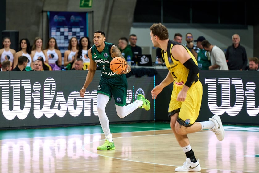 Zdjęcia z meczu Śląska - Falco, 2 października 2024, Hala Stulecia