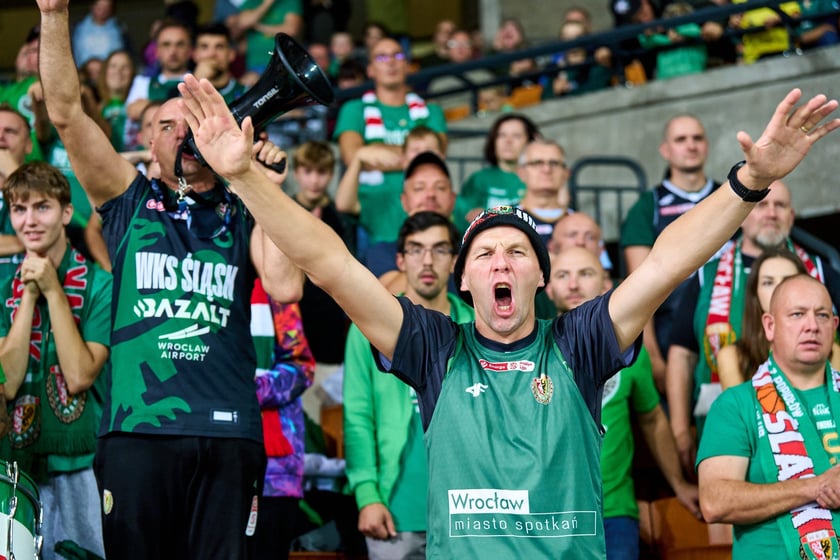 Zdjęcia z meczu Śląska - Falco, 2 października 2024, Hala Stulecia