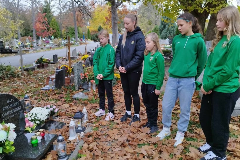 Przed dniem Wszystkich Świętych 2024