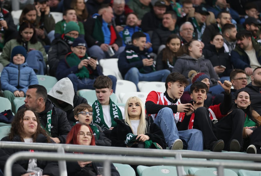 Mecz Śląska z Pogonią 7.03.2025, zdjęcia kibic&oacute;w.
