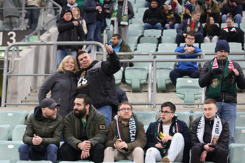 Mecz Śląska z Pogonią 7.03.2025, zdjęcia kibic&oacute;w.