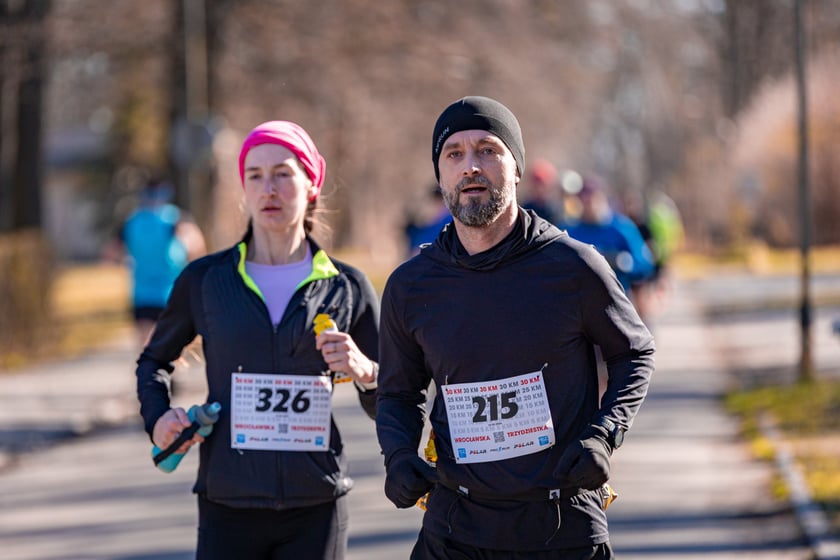 Wrocławska Trzydziestka - zdjęcia uczestników biegu na Stadionie Olimpijskim - 16 marca 2025 r.
