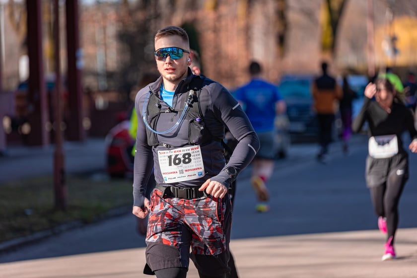 Wrocławska Trzydziestka - zdjęcia uczestników biegu na Stadionie Olimpijskim - 16 marca 2025 r.