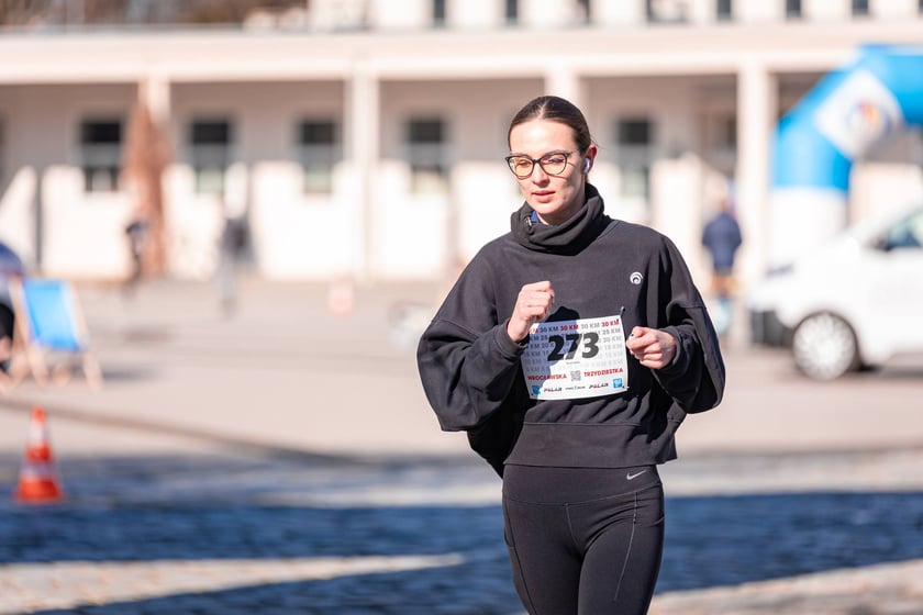 Wrocławska Trzydziestka - zdjęcia uczestników biegu na Stadionie Olimpijskim - 16 marca 2025 r.