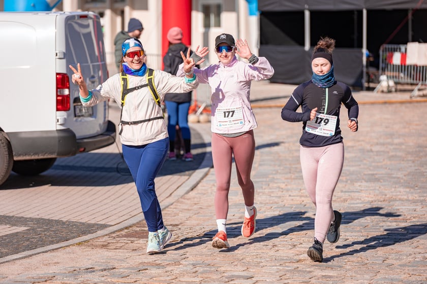 Wrocławska Trzydziestka - zdjęcia uczestników biegu na Stadionie Olimpijskim - 16 marca 2025 r.