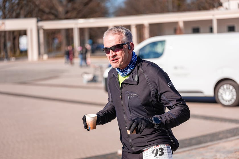 Wrocławska Trzydziestka - zdjęcia uczestników biegu na Stadionie Olimpijskim - 16 marca 2025 r.