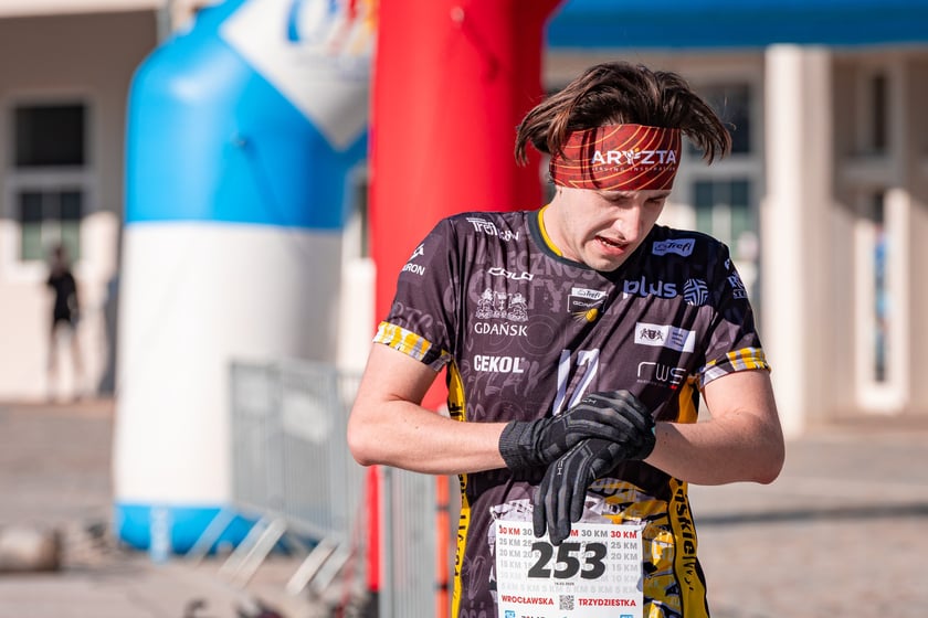 Wrocławska Trzydziestka - zdjęcia uczestników biegu na Stadionie Olimpijskim - 16 marca 2025 r.