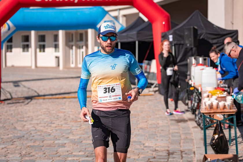 Wrocławska Trzydziestka - zdjęcia uczestników biegu na Stadionie Olimpijskim - 16 marca 2025 r.