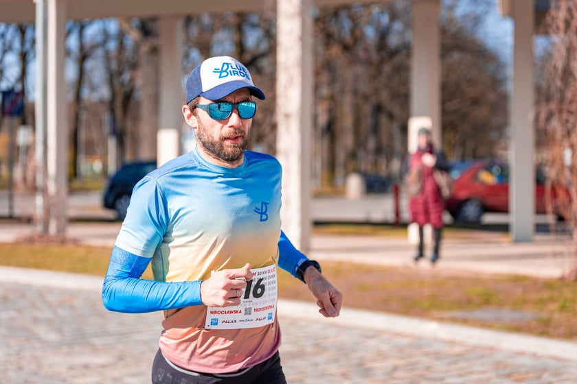 Wrocławska Trzydziestka - zdjęcia uczestników biegu na Stadionie Olimpijskim - 16 marca 2025 r.