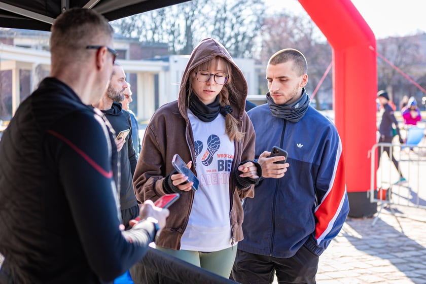 Wrocławska Trzydziestka - zdjęcia uczestników biegu na Stadionie Olimpijskim - 16 marca 2025 r.