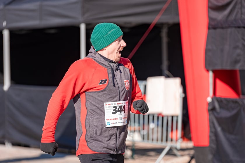 Wrocławska Trzydziestka - zdjęcia uczestników biegu na Stadionie Olimpijskim - 16 marca 2025 r.