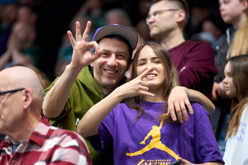 Śląsk Wrocław wygrał z Zastalem w Orbicie. Zdjęcia kibic&oacute;w