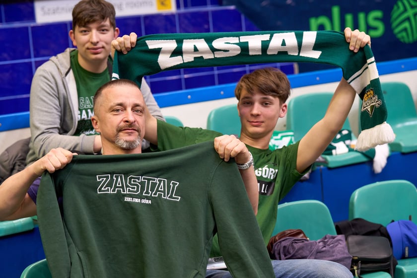 Śląsk Wrocław wygrał z Zastalem w Orbicie. Zdjęcia kibic&oacute;w