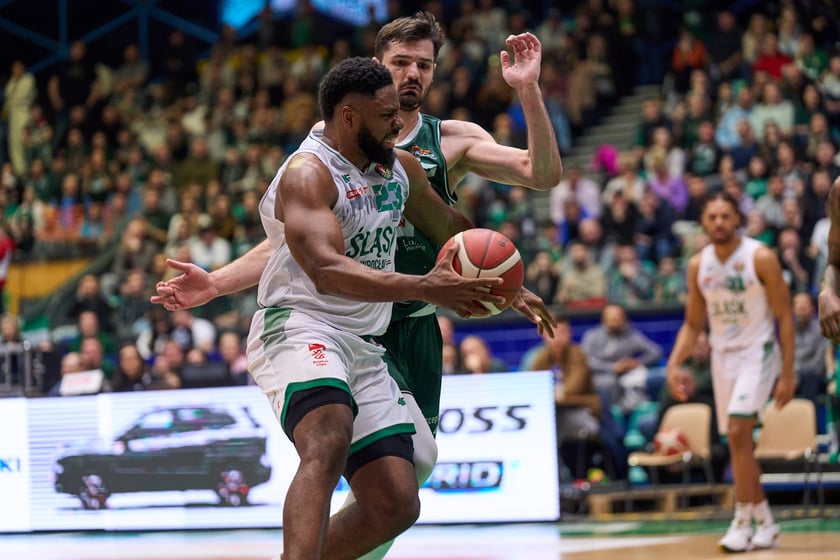 Śląsk Wrocław wygrał z Zastalem w Orbicie. Zdjęcia kibic&oacute;w