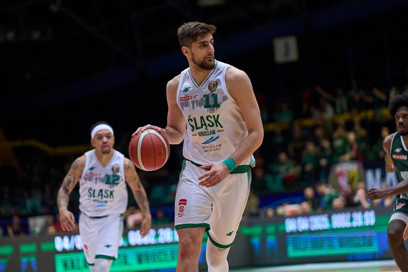 Śląsk Wrocław wygrał z Zastalem w Orbicie. Zdjęcia kibic&oacute;w