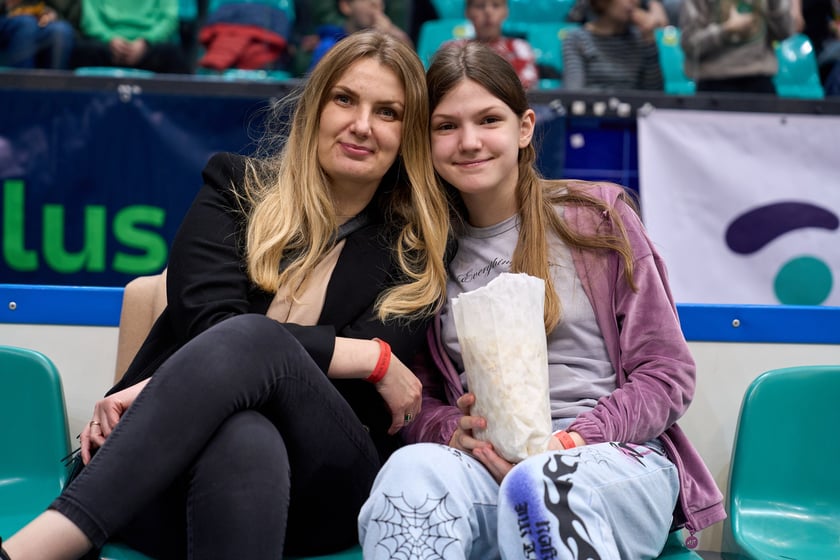 Śląsk Wrocław wygrał z Zastalem w Orbicie. Zdjęcia kibic&oacute;w