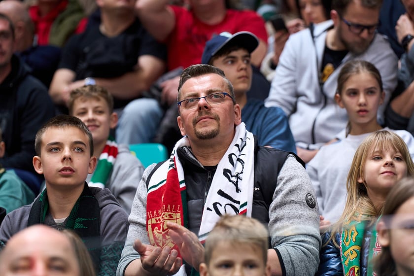 Śląsk Wrocław wygrał z Zastalem w Orbicie. Zdjęcia kibic&oacute;w