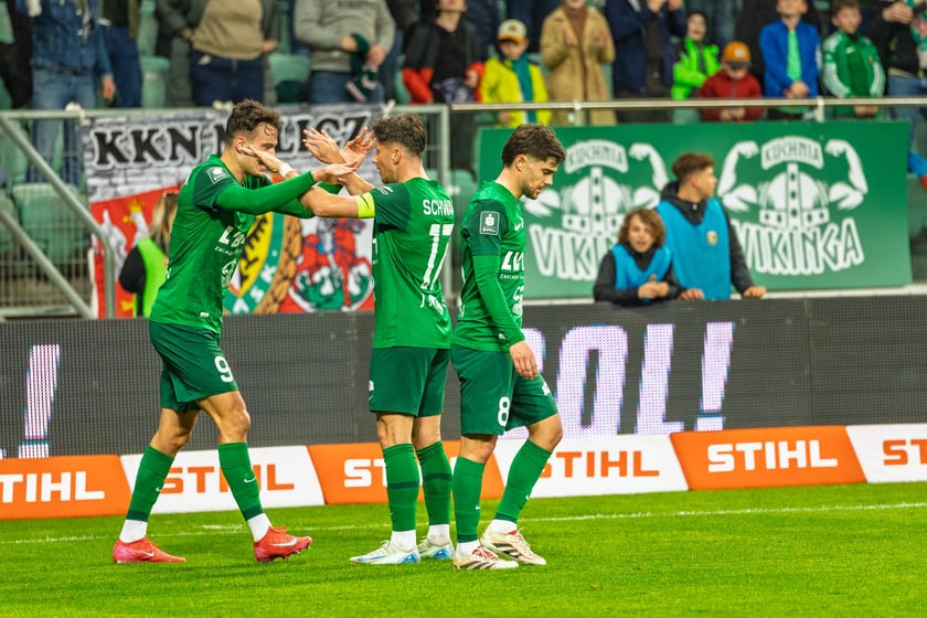 29 marca, Śląsk Wrocław pokonał u siebie Lecha Poznań 3:1