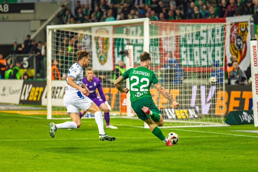 29 marca, Śląsk Wrocław pokonał u siebie Lecha Poznań 3:1