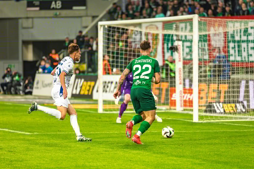 29 marca, Śląsk Wrocław pokonał u siebie Lecha Poznań 3:1