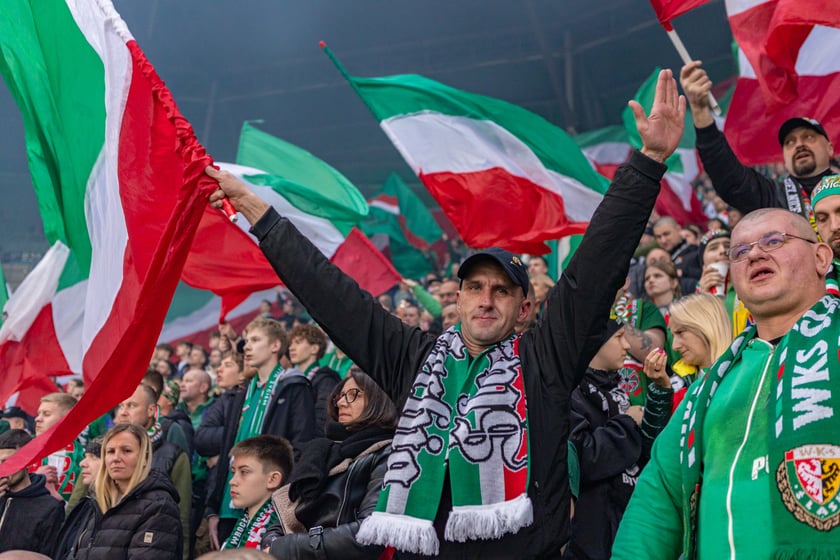 29 marca, Śląsk Wrocław pokonał u siebie Lecha Poznań 3:1