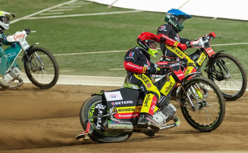 Mecz Sparta - Falubaz. Inauguracja sezonu PGE Ekstraligi we Wrocławiu