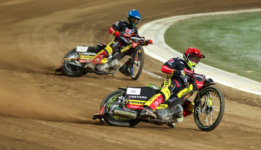 Mecz Sparta - Falubaz. Inauguracja sezonu PGE Ekstraligi we Wrocławiu
