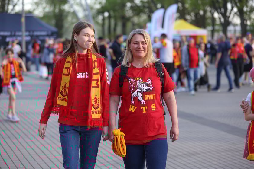 Mecz Sparta - Falubaz. Inauguracja sezonu PGE Ekstraligi we Wrocławiu
