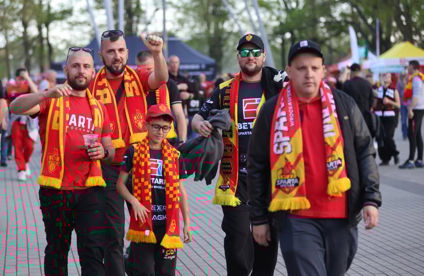 Mecz Sparta - Falubaz. Inauguracja sezonu PGE Ekstraligi we Wrocławiu