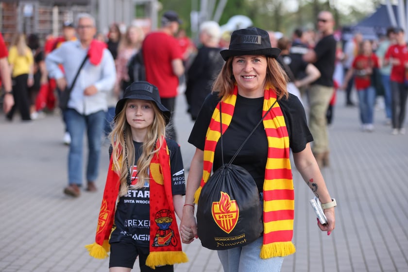 Mecz Sparta - Falubaz. Inauguracja sezonu PGE Ekstraligi we Wrocławiu