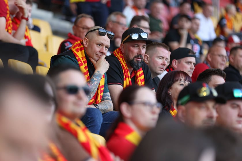 Mecz Sparta - Falubaz. Inauguracja sezonu PGE Ekstraligi we Wrocławiu