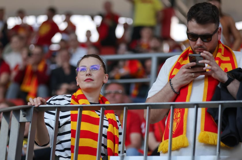 Mecz Sparta - Falubaz. Inauguracja sezonu PGE Ekstraligi we Wrocławiu