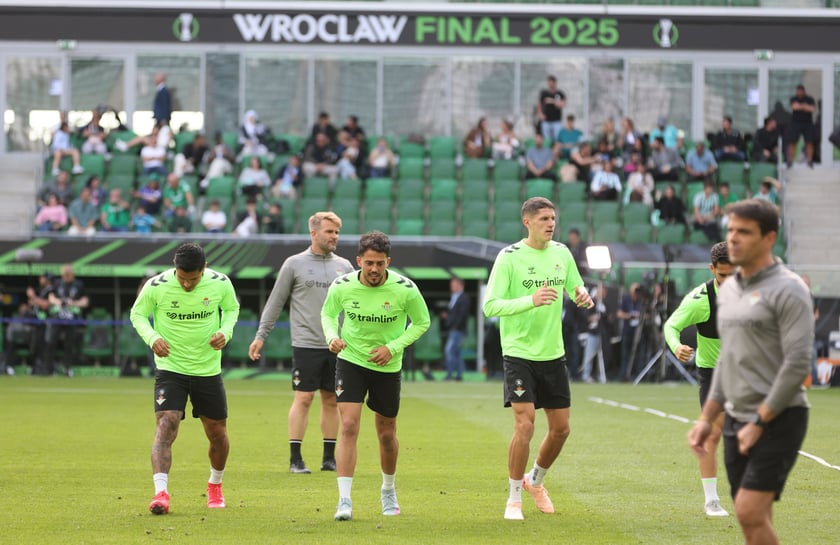 Trening Betisu na stadionie we Wrocławiu przed finałem z Chelsea, 27 maja