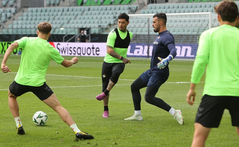 Trening Betisu na stadionie we Wrocławiu przed finałem z Chelsea, 27 maja