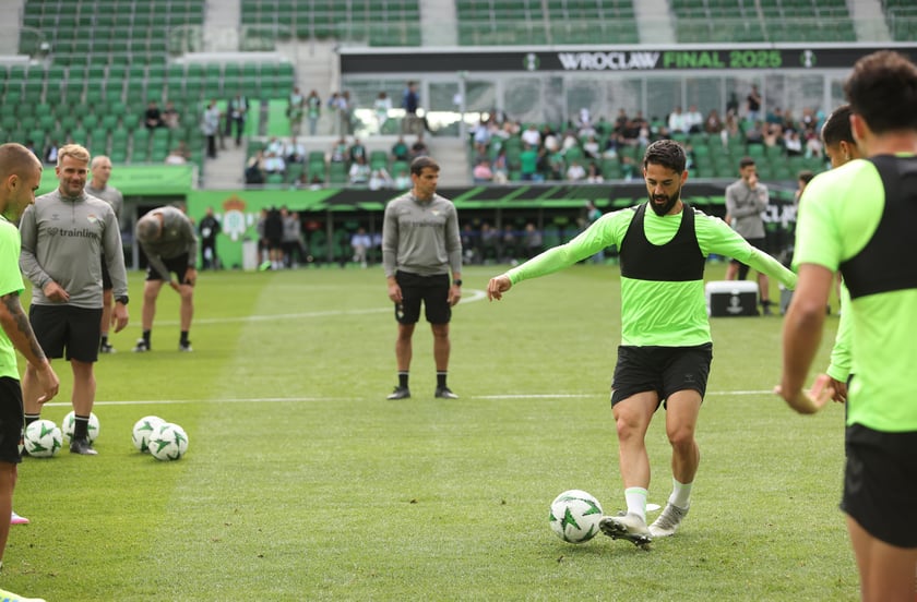 Trening Betisu na stadionie we Wrocławiu przed finałem z Chelsea, 27 maja